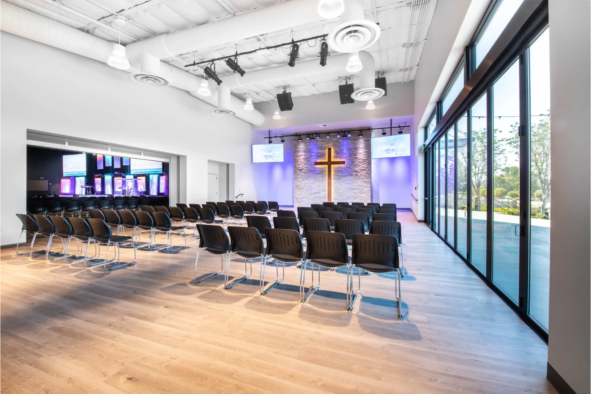 architect design included a space off the main chapel to include seating for small groups or other sunday school needs of centerpoint church